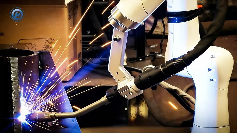 Anji Qingyun Flexible Welding Robot Opens A New Track Anji Qingyun Flexible Welding Robot Opens a New Track